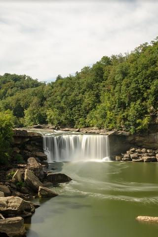 Waterfall, Cumberland, Kentucky (USA) 