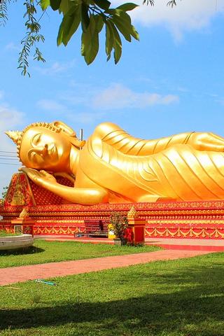 Reclining Buddha, Laos