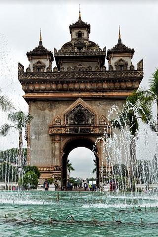 Monument Fountain, Laos